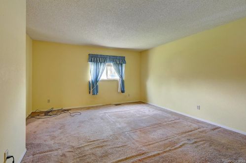 21666 Powers Pl, Aurora CO 80015-3372 exterior