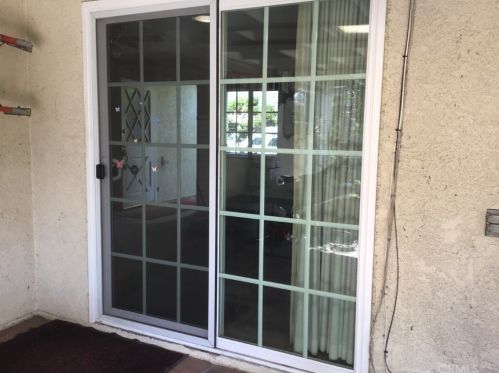 1302 Arlington Ave, Anaheim CA  92801-2003 exterior