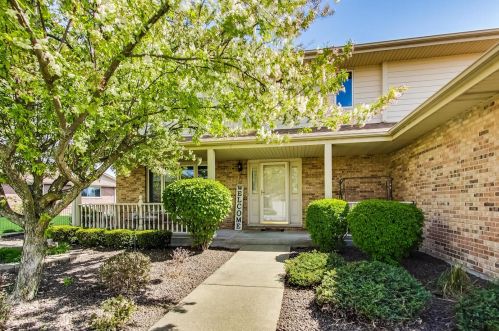 7813 Glenfield Ave, Tinley Park, IL 60487-5302