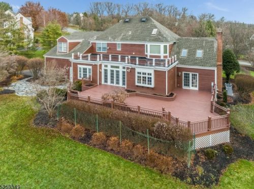 12 Covered Bridge Rd, Flemington, NJ 08822-4900