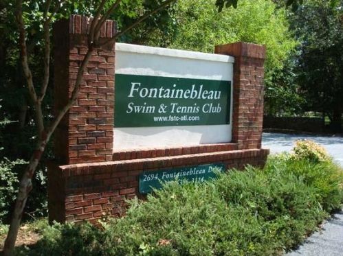 2788 Fontainebleau Dr, Atlanta GA  30360-1257 exterior