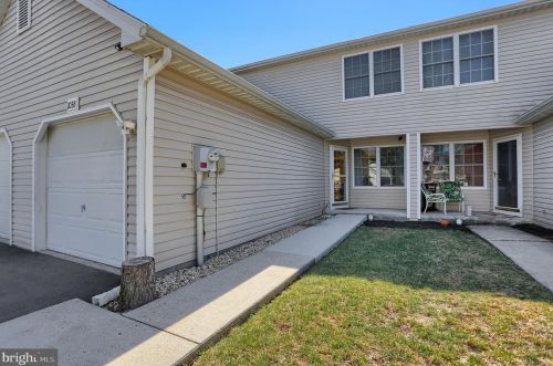 103 Partridge Cir, Carlisle, PA 17013-8759