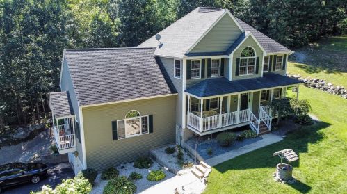 136 Wyndridge Cir, Pelham, NH 03076