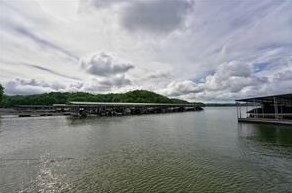 6017 Grand Marina Cir, Gainesville GA  30506-7828 exterior