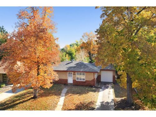 370 Krameria St, Denver, CO 80220-5946