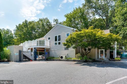 181 Berrywood Dr, Severna Park MD 21146-2030 exterior