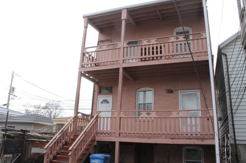 2632 Lowe Ave, Chicago, IL 60616-2531