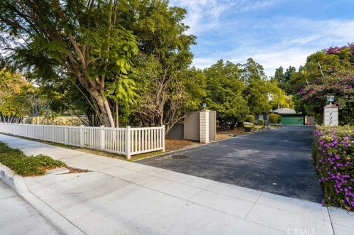 740 West St, Anaheim CA  92801-4708 exterior