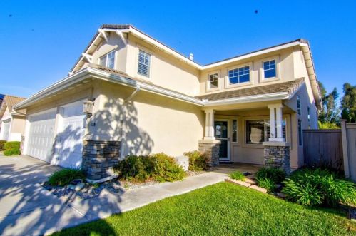 498 Lupine Way, Oceanside, CA 92057-8548