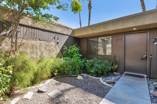 473 Bradshaw Ln, Palm Springs, CA 92262-7951