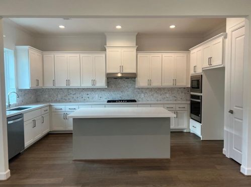 114 Sycamore St, Conroe TX  77384-8505 exterior