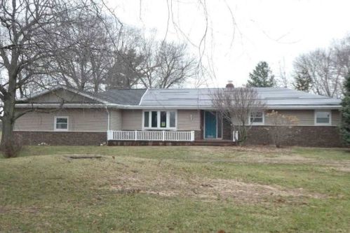 24234 County Road 2750, Topeka, IL 61567-9310