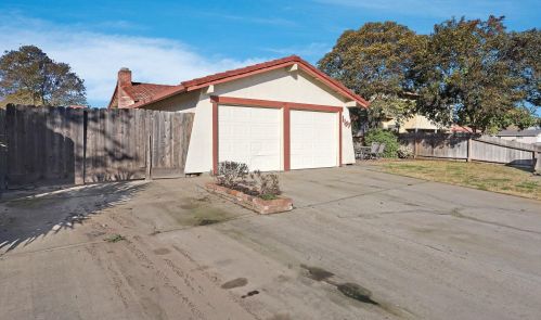 1159 Windsor Pl, Manteca, CA 95336-2910