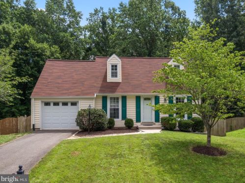 14365 Salsbury Ct, Woodbridge, VA 22193-3539