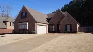 6312 Bending River Rd, Memphis, TN 38135-6152