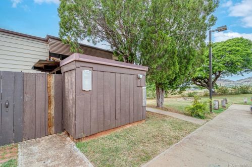 87-200 Helelua St, Nanakuli, HI