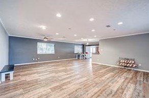 3906 Dolphin Ln, Morgans Point TX  77571-7327 exterior