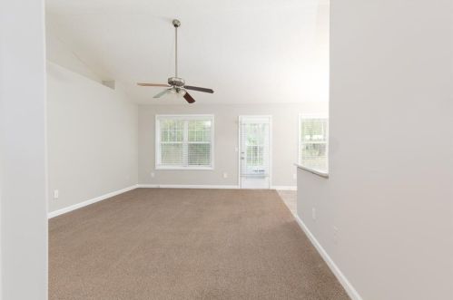 133 Glenfield Dr, Jefferson GA  30549-6821 exterior