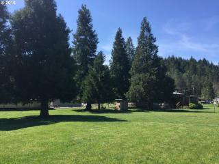 220 Wild River Dr, Roseburg OR  97470-7995 exterior