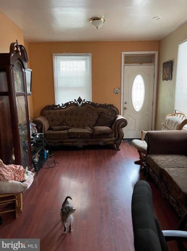 2128 4th St, Philadelphia, PA 19148-3349