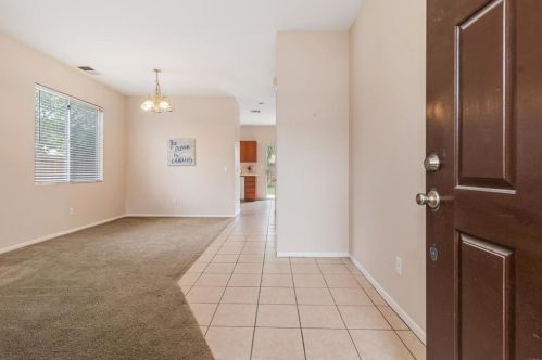 4748 Lagunita Way, Oceanside, CA 92057-1213