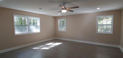 5799 Simone Dr, Stone Mountain, GA 30087-5134