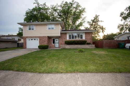 5550 Grant St, Gary, IN 46410-1817