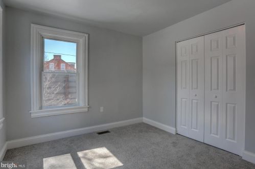 504 Chestnut St, Lancaster PA  17602-3019 exterior