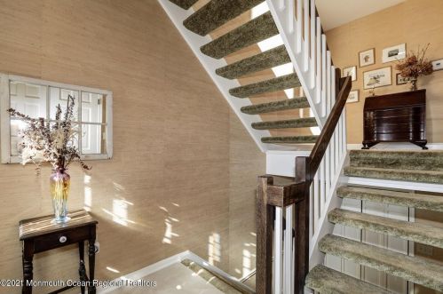 174 Ocean Ave, Locust, NJ 07760-2137