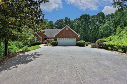 1244 Lakestone Ct, Gainesville, GA 30501-7579