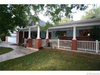 2992 Pontiac St, Denver CO  80207-2301 exterior