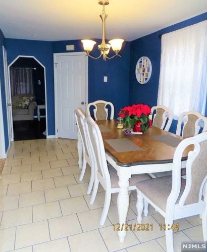 45 Bloomingdale Ave, Outwater NJ  07026-3420 exterior