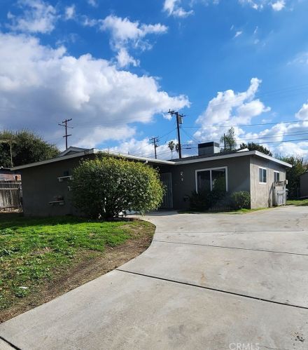 807 Carlotta Ct, Redlands, CA 92374-2906
