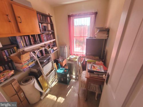 242 4 St, Bangor PA 18013-1816 exterior