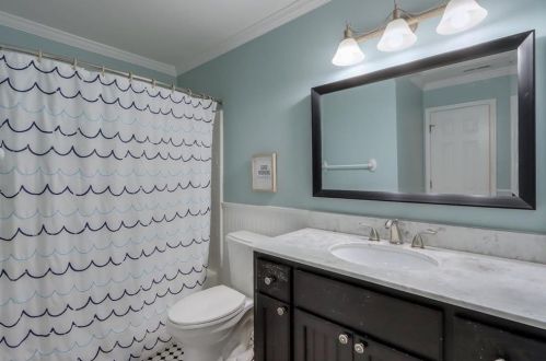 405 Bainbridge Dr, Atlanta GA  30327-4272 exterior