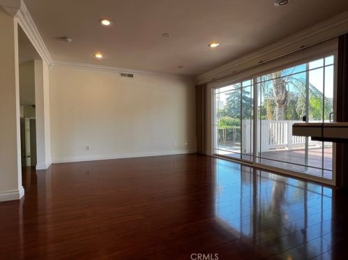 7165 Peralta Pl, Riverside CA  92509-6339 exterior