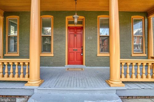 430 Hanover St, Carlisle, PA 17013-3947