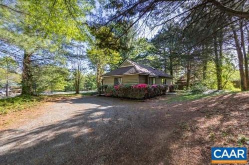 1225 Gristmill Dr, Charlottesville, VA 22902-8742