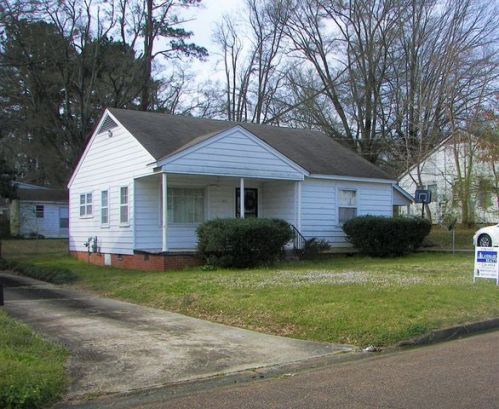 811 Pecan St, Grenada, MS 38901-4123