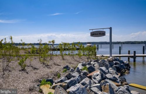 349 Marina Ave, Aberdeen MD  21001-4204 exterior