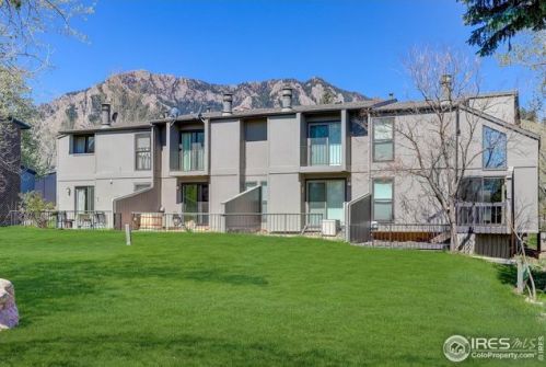 1305 Bear Mountain Dr, Boulder, CO 80305-6236