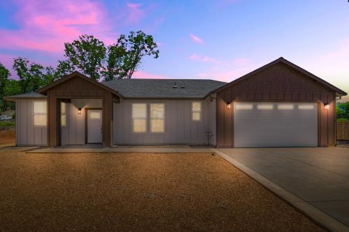 6360 Lucky John Rd, Paradise, CA 95969-3242