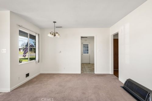 460 Cambridge St, Orange CA  92866-1150 exterior