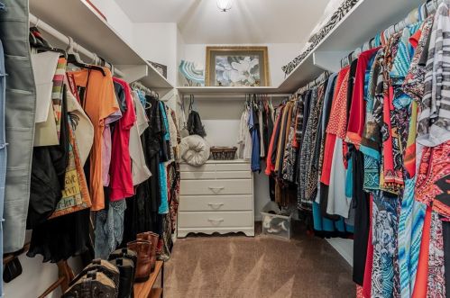 702 Timber Cv Dr, Taylor Lake Village TX 77586-4617 exterior