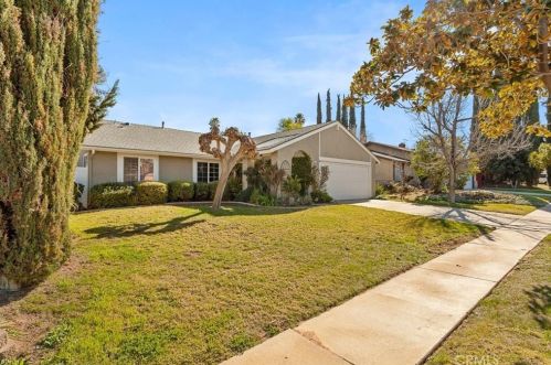 144 Greenbriar Ct, Redlands, CA 92374-4287
