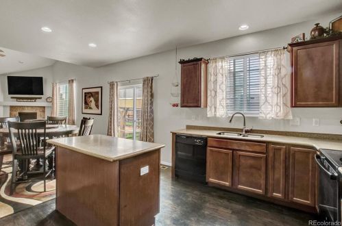 24364 4th Dr, Aurora CO  80018-1593 exterior