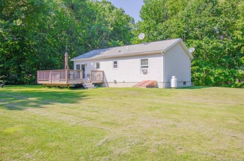 20 Stagecoach Rd, Exeter CT  06249-1647 exterior
