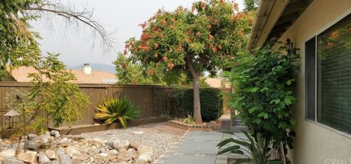 2157 Mariposa Ct, San Jacinto, CA 92583-5752