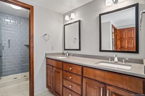 10955 Crestline Pl, Englewood CO 80111-3854 exterior