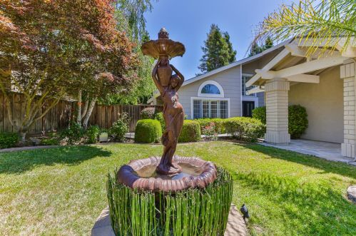 220 Rio Grande Ct, San Ramon, CA 94582-4835